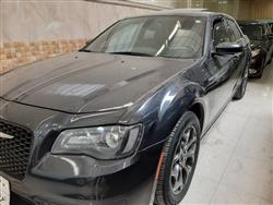 کرایسلەر 300